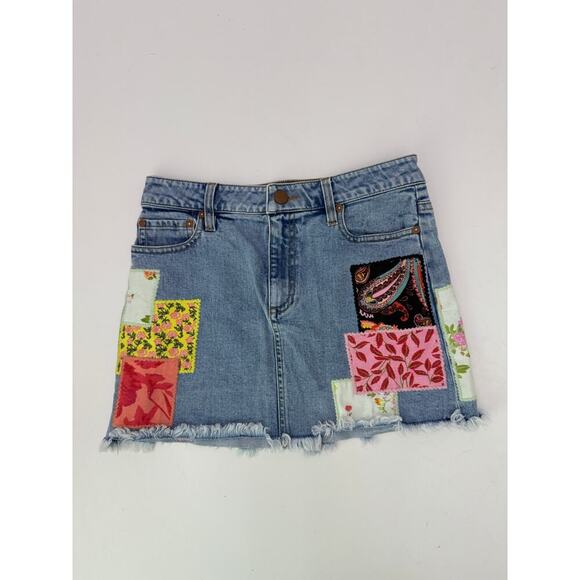 Alice + Olivia Route 66 Denim Patchwork Mini Skirt - Size 26 - Picture 3 of 8